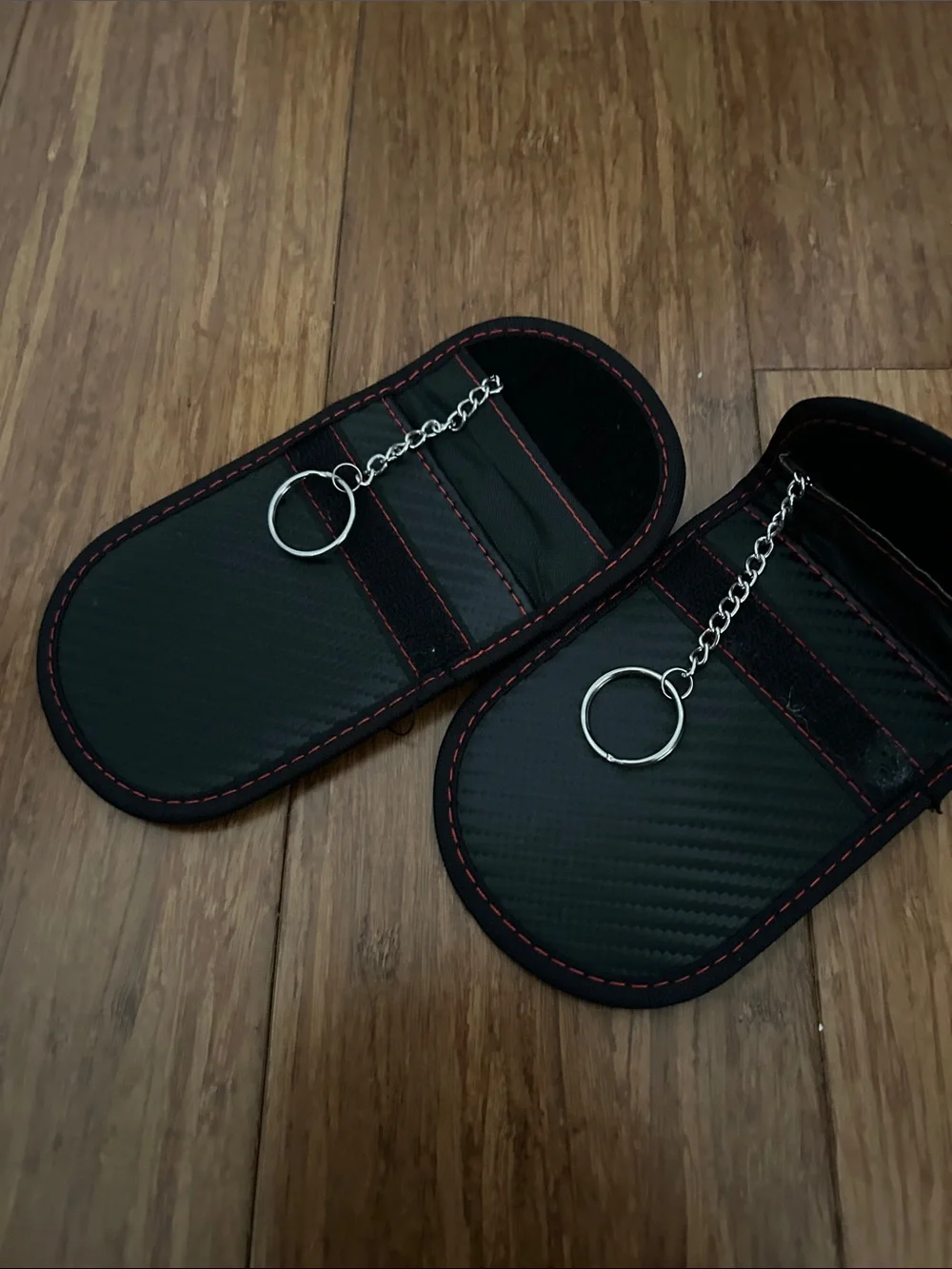 Men or Women RFID Black Key Chain and credit card holder.